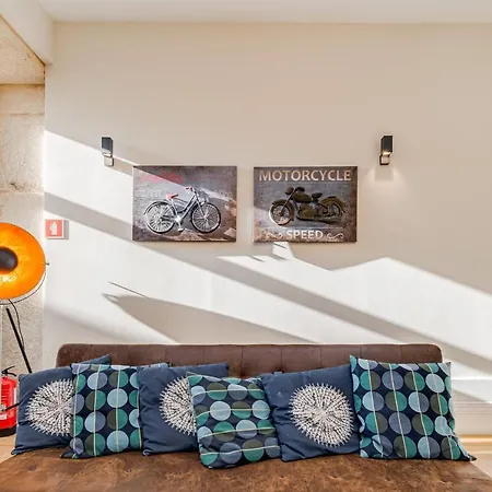 Nomad's Terrace & Spacious